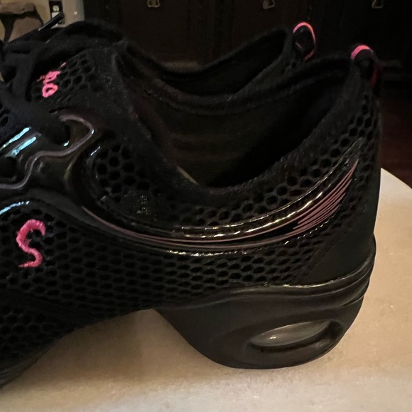 Sport Walking Dance Practice Shoes 6.5/37 - Picture 4 of 10